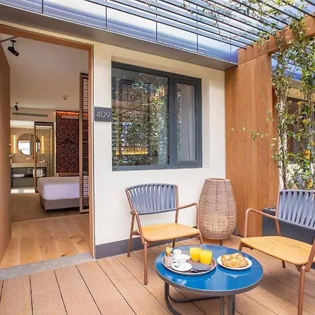 Paxton 4*