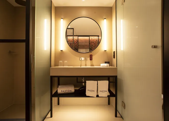 Paxton Hotel